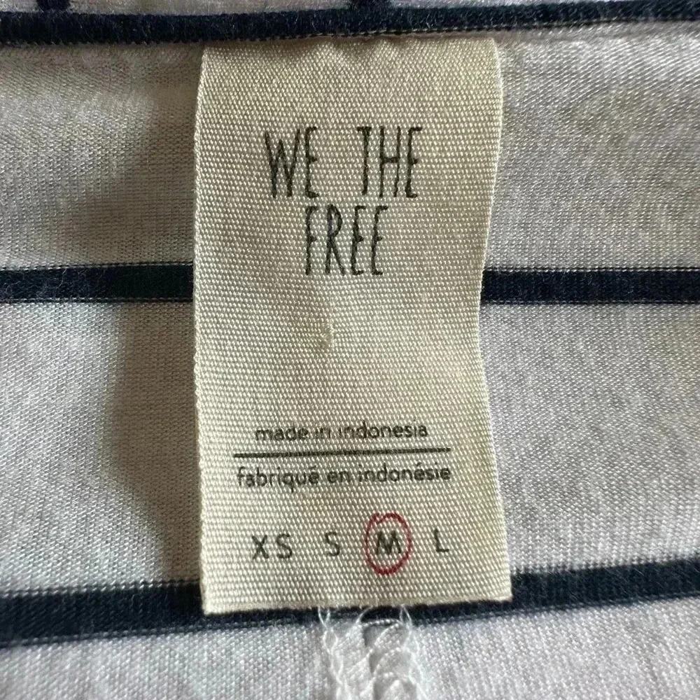 We The Free Navy & White Stripe Crop Collared Top in Size Medium - Picture 7 of 8